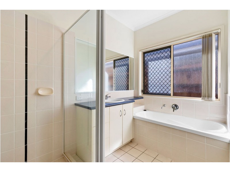 8 Wilga Street, North Lakes QLD 4509