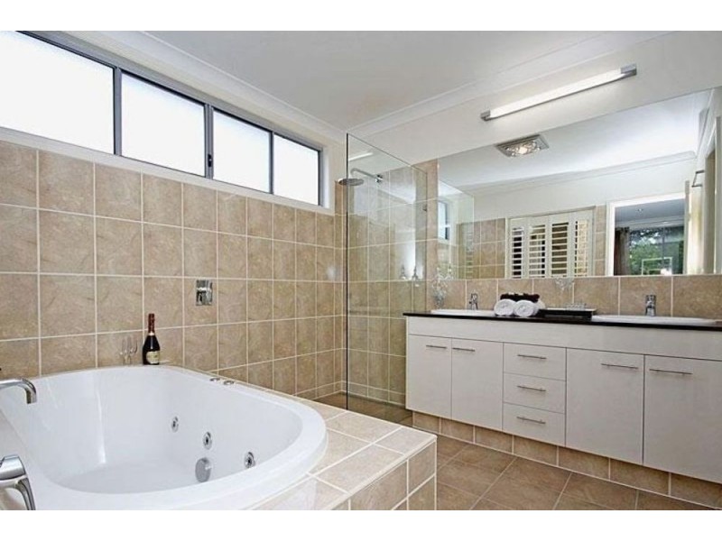 23 Rawson Street, Wooloowin QLD 4030