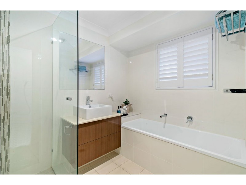 53 Ashley Road, Chermside West QLD 4032