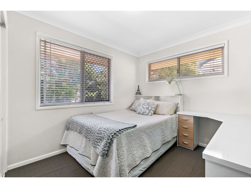 18 Gilmour Street, Chermside West QLD 4032