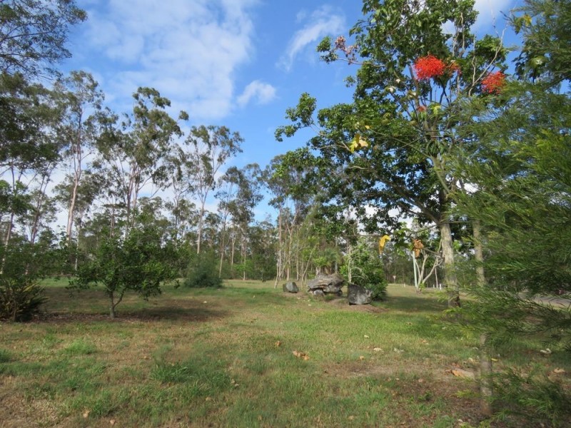 8 Lyndon Drive, Tamaree QLD 4570