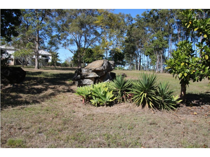 8 Lyndon Drive, Tamaree QLD 4570