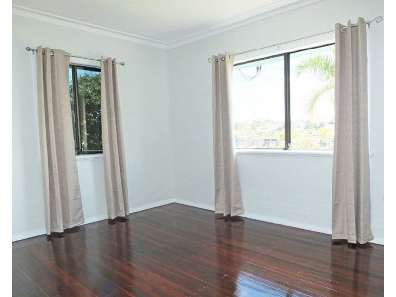 6 Longland Street, Stafford QLD 4053