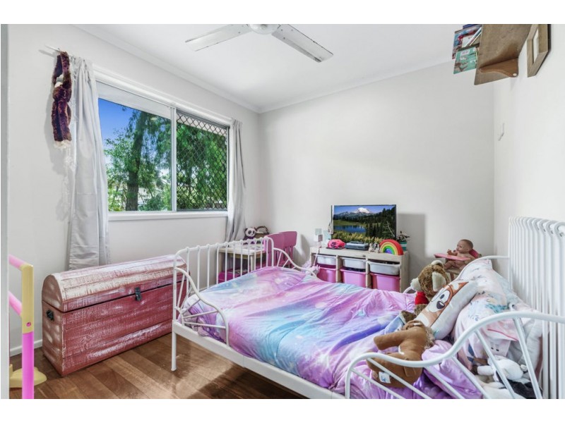 4 James Street, Capalaba QLD 4157