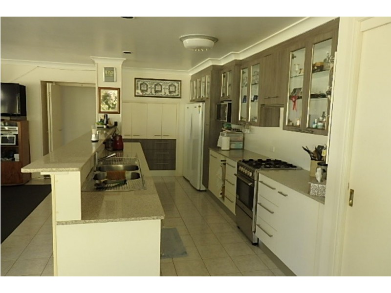 880 Glastonbury Road, Glastonbury QLD 4570