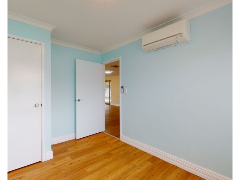 8 Upton Way, Tapping WA 6065