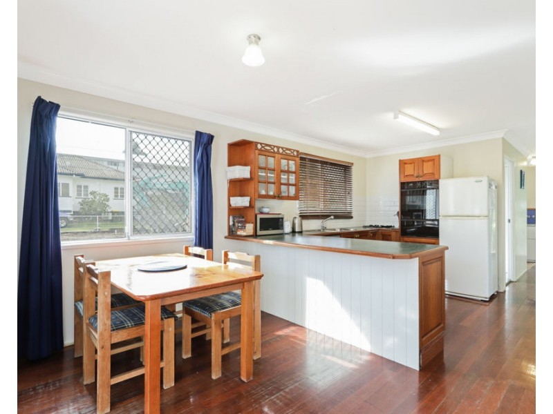 94 Southwick Street, Wynnum QLD 4178