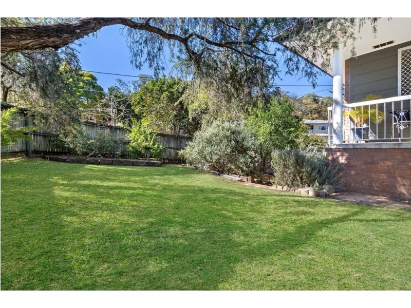 27 Ansford Street, Stafford Heights QLD 4053