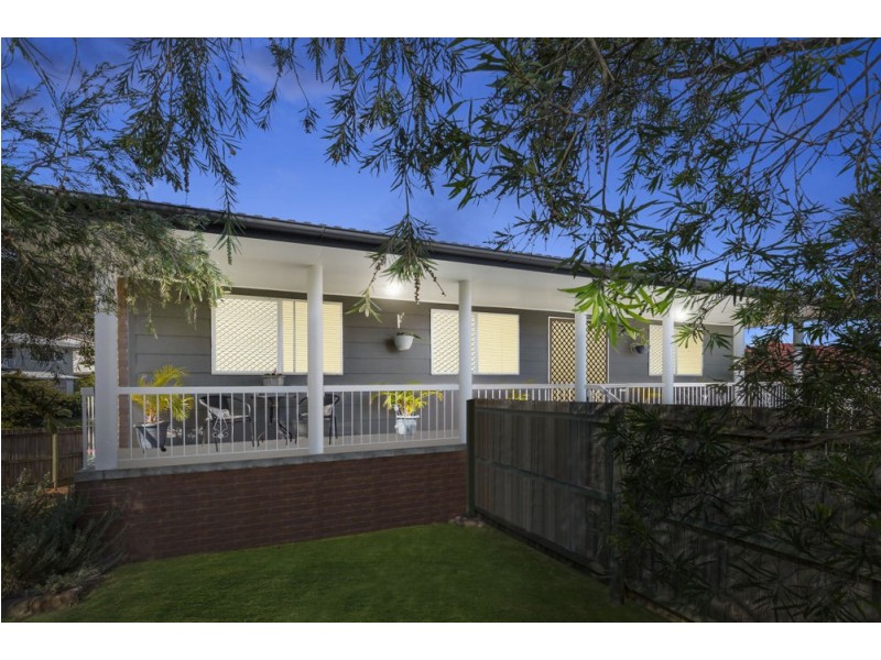 27 Ansford Street, Stafford Heights QLD 4053