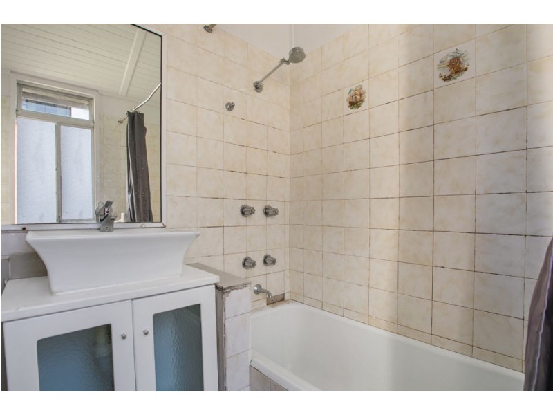 7 Bennett Street, Toowong QLD 4066