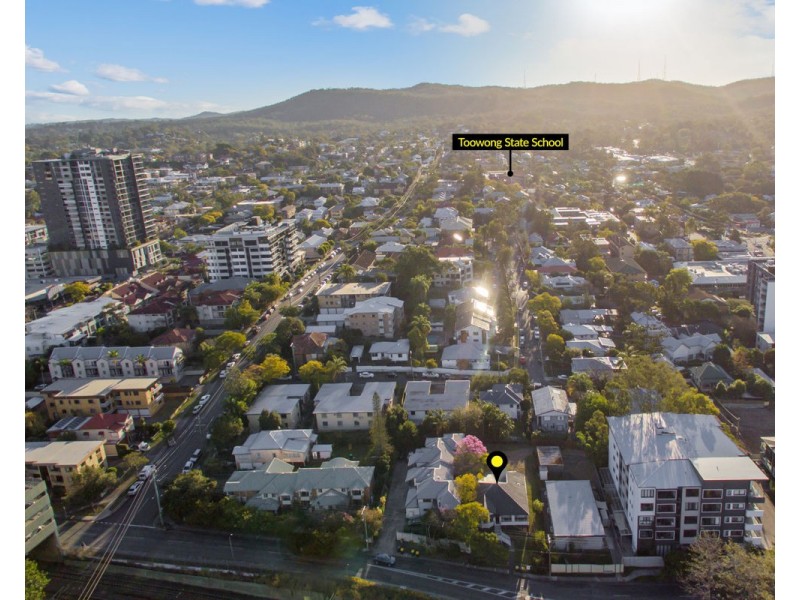 7 Bennett Street, Toowong QLD 4066