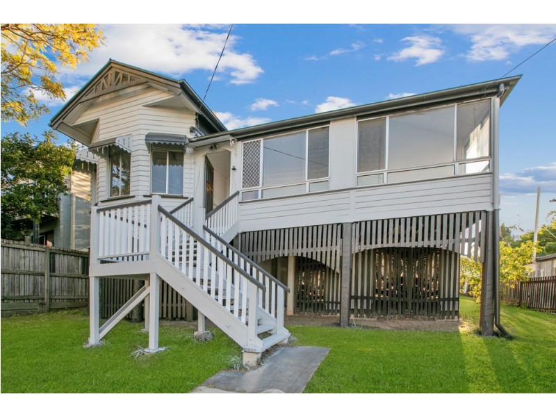 7 Bennett Street, Toowong QLD 4066