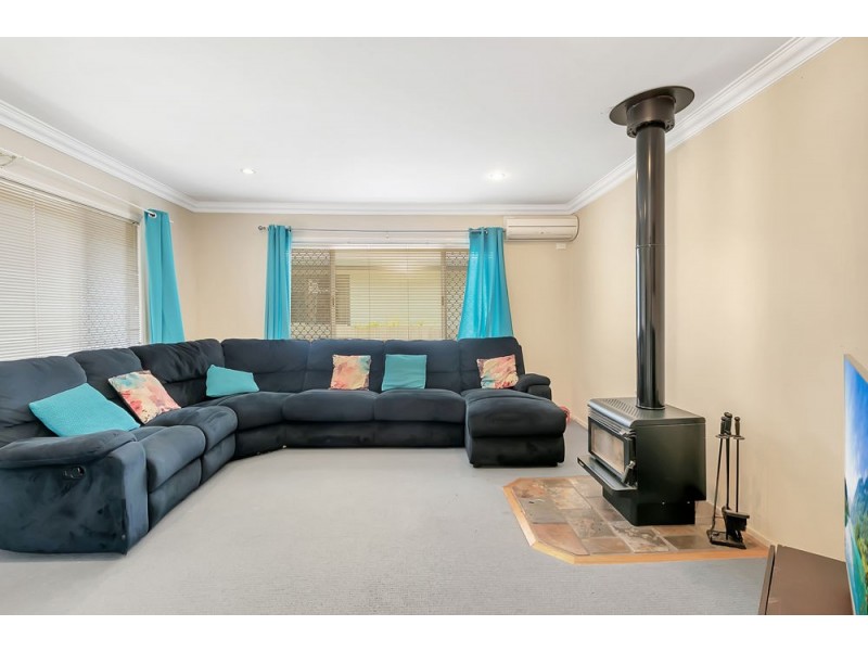 6 Skehan Street, Centenary Heights QLD 4350