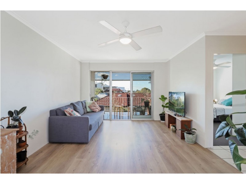 8/21 London Road, Clayfield QLD 4011