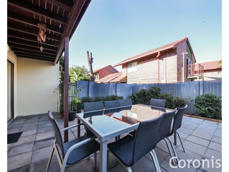 1/27 Bunowen Street, Ferny Grove QLD 4055