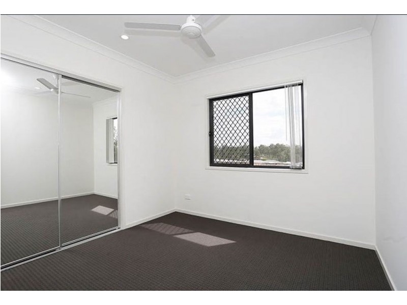 29 Groeschel Court, Goodna QLD 4300