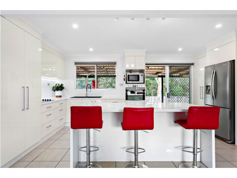 34 Winter Road, Kallangur QLD 4503