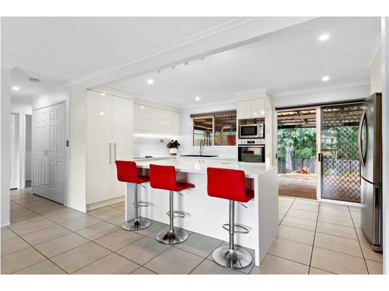 34 Winter Road, Kallangur QLD 4503