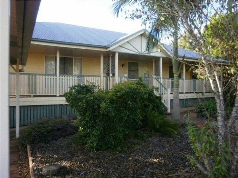 27 Granada Drive, Highfields QLD 4352