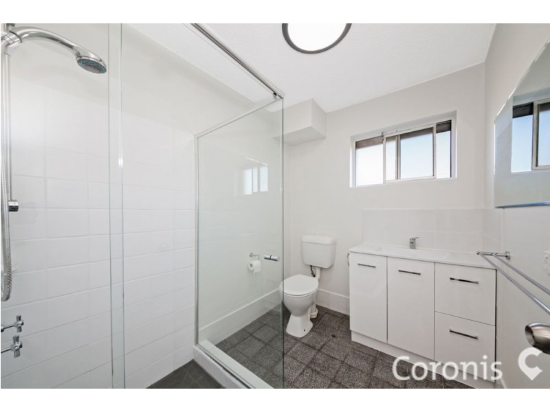 2/127 Albion Rd, Windsor QLD 4030