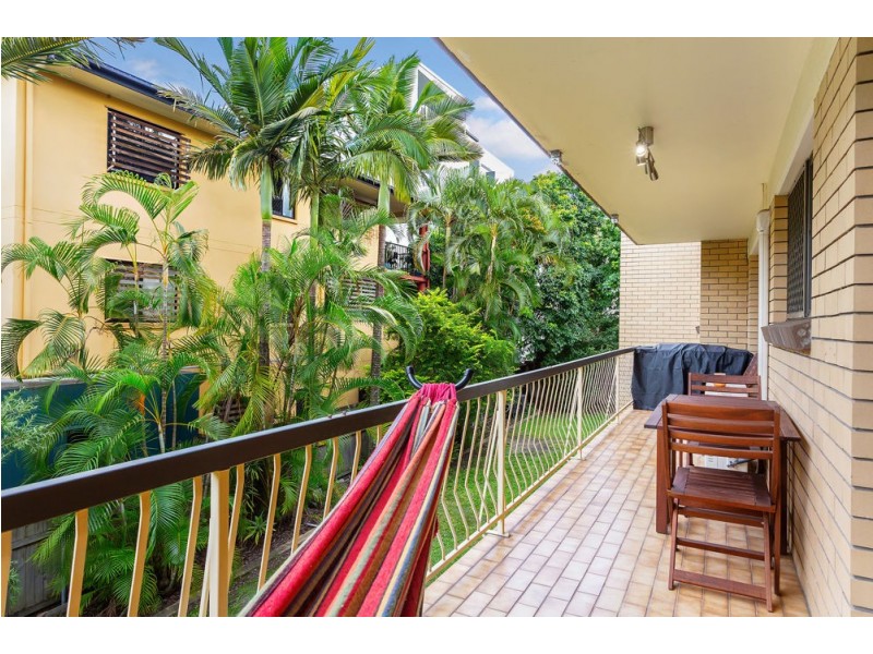 2/15 York Street, Nundah QLD 4012