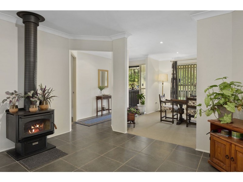 2 Barton Court, Highfields QLD 4352