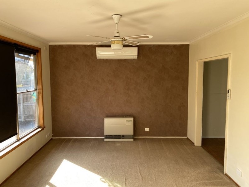 8 Cartledge, Sale VIC 3850