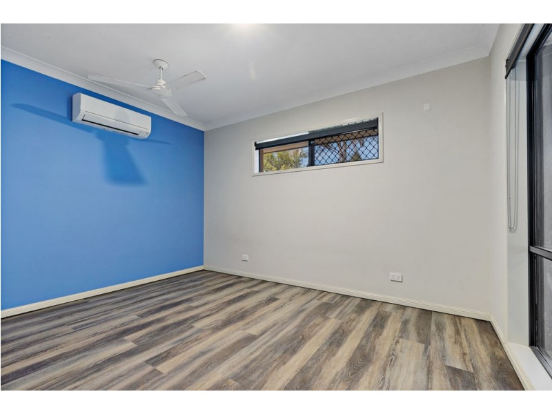 17 Dotterel Crescent, North Lakes QLD 4509