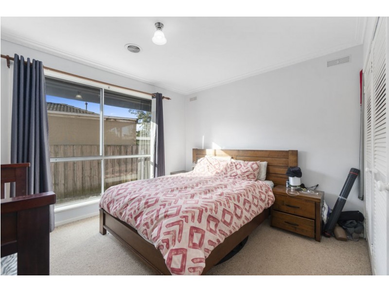 41 Valentine Crescent, Sale VIC 3850