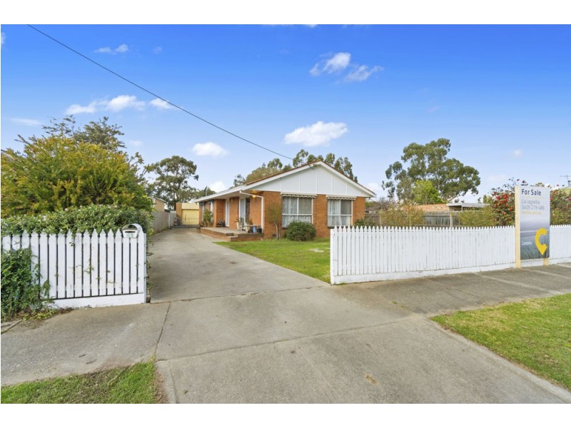 41 Valentine Crescent, Sale VIC 3850
