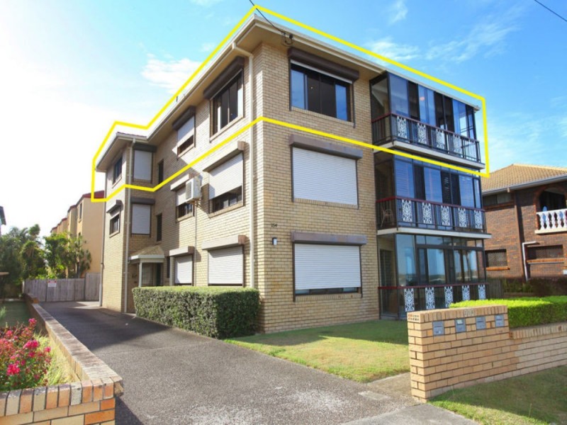 3/254 Marine Parade, Labrador QLD 4215