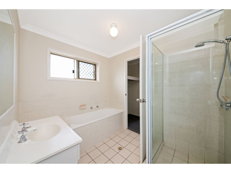 8 Boolong Street, Tingalpa QLD 4173