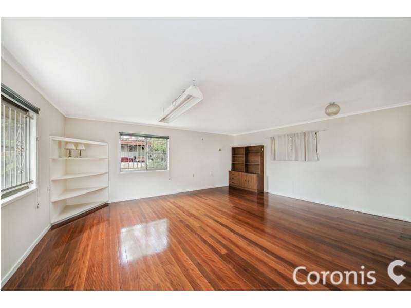 4 Bamber Street, Chermside West QLD 4032