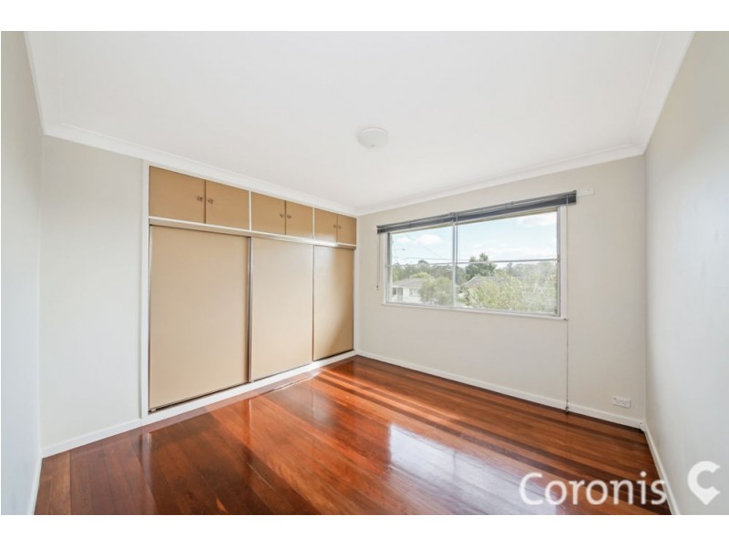4 Bamber Street, Chermside West QLD 4032