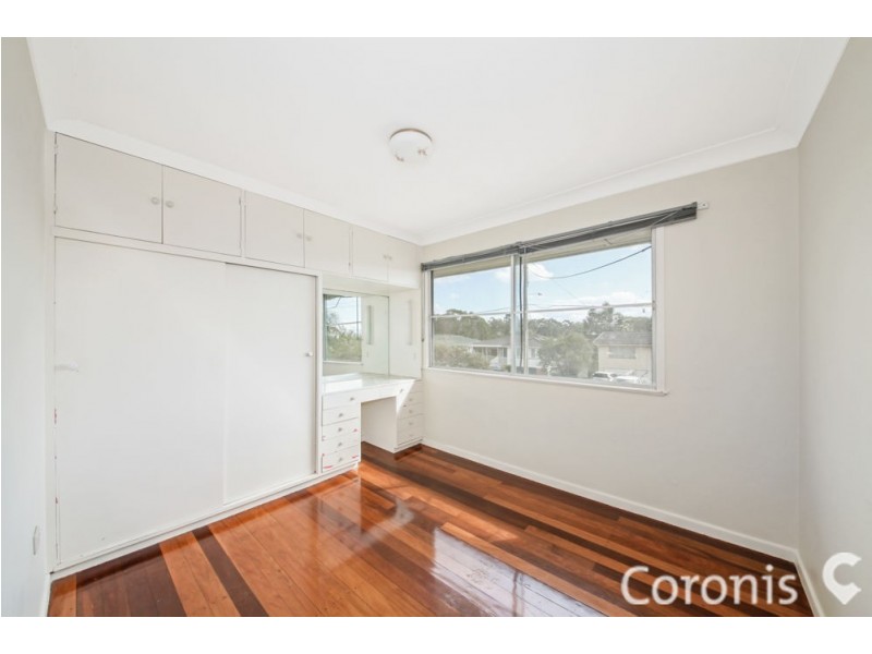 4 Bamber Street, Chermside West QLD 4032