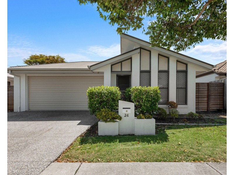 24 Bailey Street, Wakerley QLD 4154