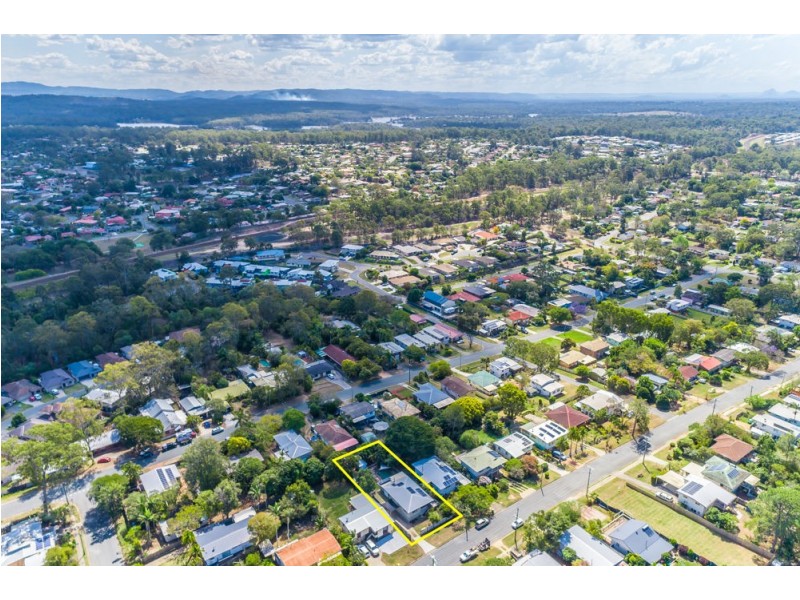 32 Glenmore Street, Kallangur QLD 4503 Coronis Realty Stafford Sold