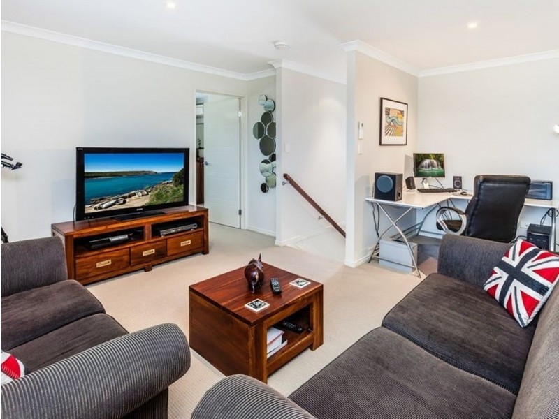 2/2 Hirsch Court, North Lakes QLD 4509