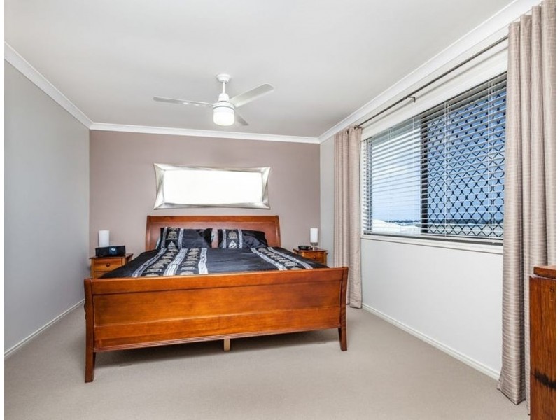 2/2 Hirsch Court, North Lakes QLD 4509