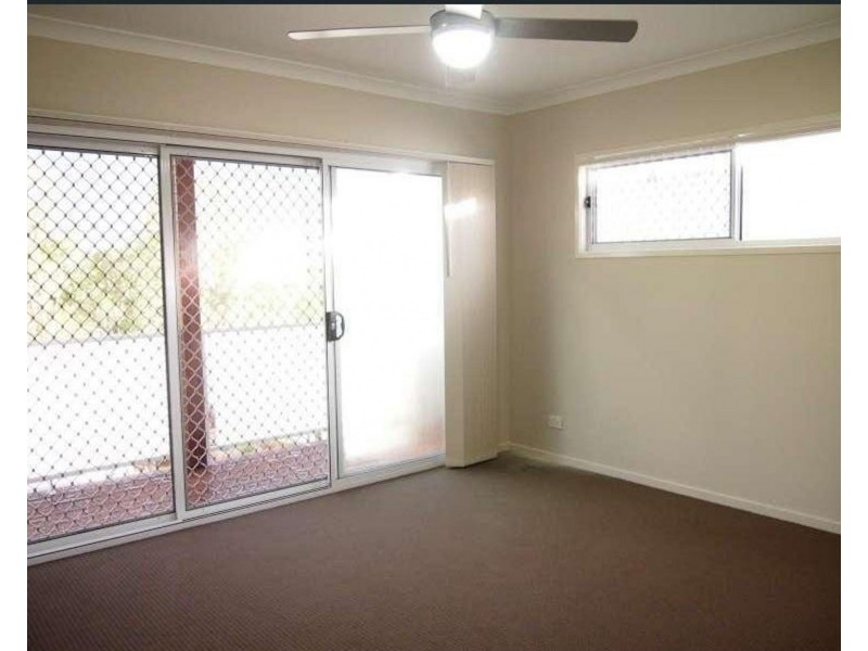 3/7 Oasis Close, Manly West QLD 4179