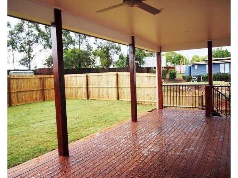 3/7 Oasis Close, Manly West QLD 4179