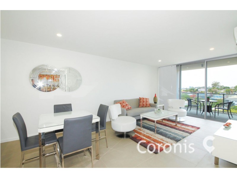 503/26 Spendelove Avenue, Southport QLD 4215