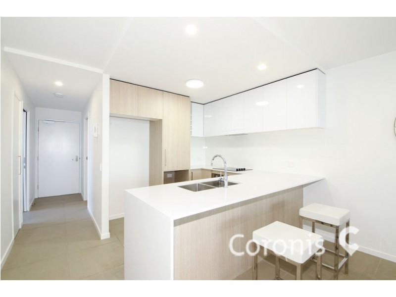 503/26 Spendelove Avenue, Southport QLD 4215