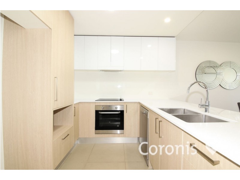 503/26 Spendelove Avenue, Southport QLD 4215