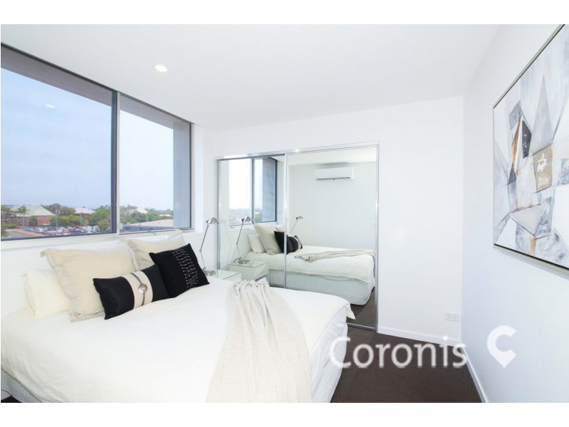 503/26 Spendelove Avenue, Southport QLD 4215