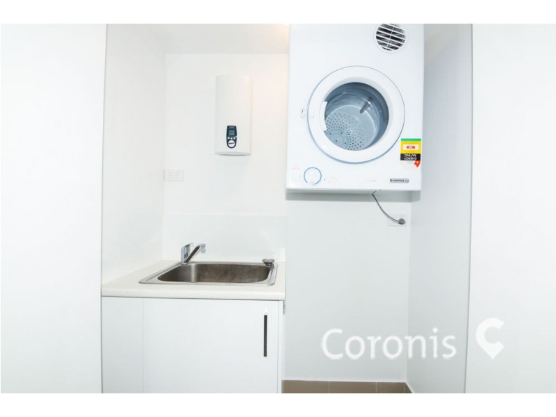 503/26 Spendelove Avenue, Southport QLD 4215