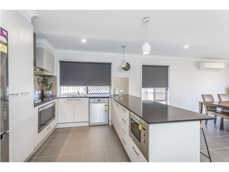 28 Benham Ave, Kallangur QLD 4503