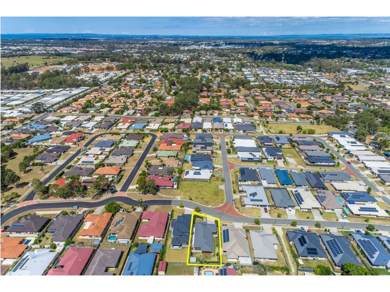 28 Benham Ave, Kallangur QLD 4503
