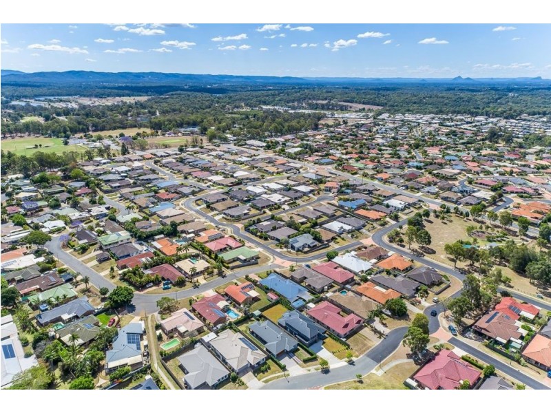 28 Benham Ave, Kallangur QLD 4503