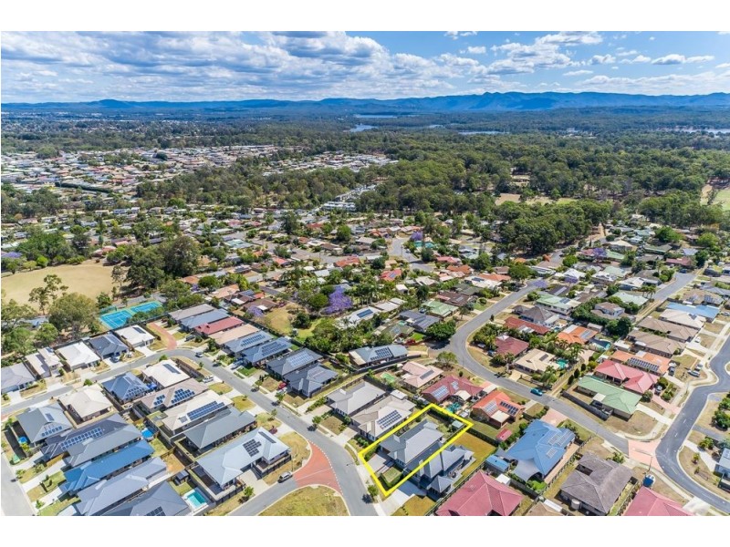 28 Benham Ave, Kallangur QLD 4503